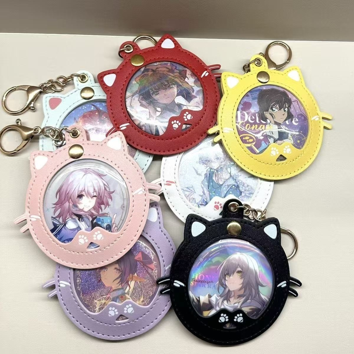 Anime Merchandise China - かわいい猫の形のバッジディスプレイオリジナルピン、58mmアニメバッジ用保護ケース、アニメグッズ、カスタムバッグチャーム