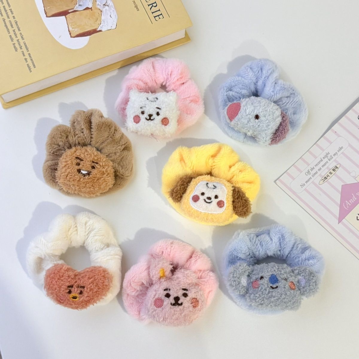 BT21漫画のかわいいぬいぐるみヘアゴム カワイイヘアバンド - Cute Anime Merchandise のレビューと価格