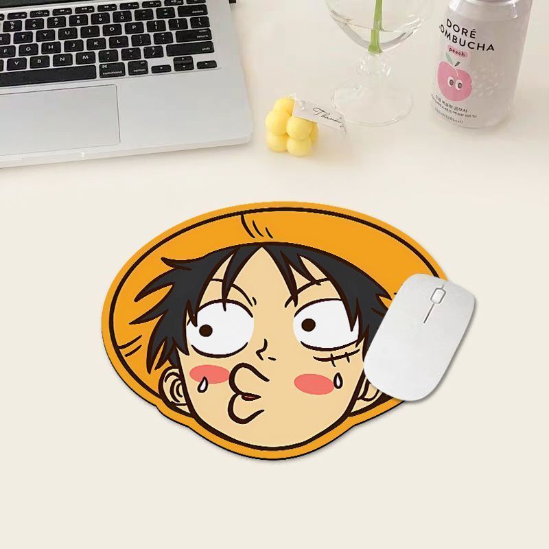 ワンピース ルフィ マウスパッド、小型コンピューターデスクマ - Anime One Piece Merchandise のレビューと価格