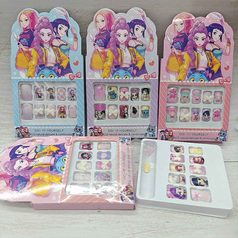 ガールズグループブティック漫画DIYフルカバーウェアラブルネ - Anime Merchandise Nepal のレビューと価格